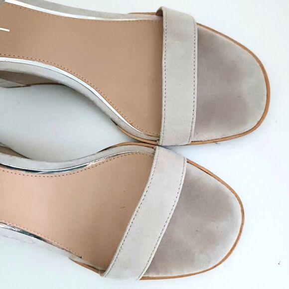 Linea Paola Elodie Wedge Sandal Lt Gray Suede Buckle Ankle Strap Sz 7 - Picture 8 of 9